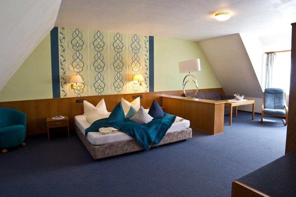 Hotel Berg Dannenfels الغرفة الصورة